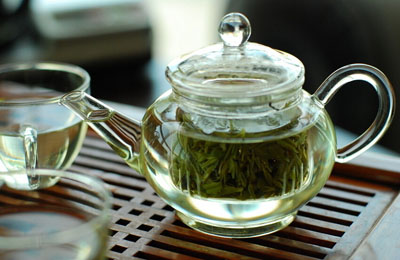宅在家里也能变瘦:每天喝杯绿茶 保证深度睡眠