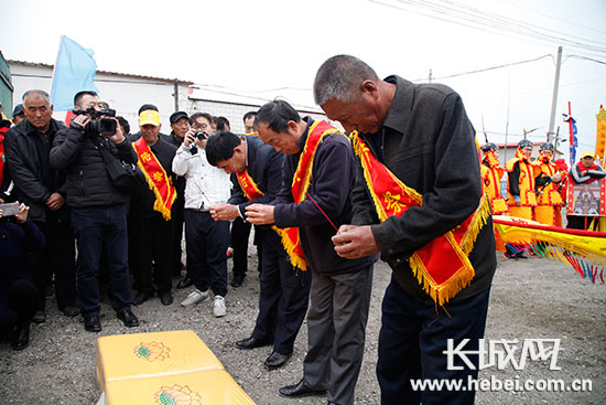 祭祀媽祖。長城網 邢丁 攝